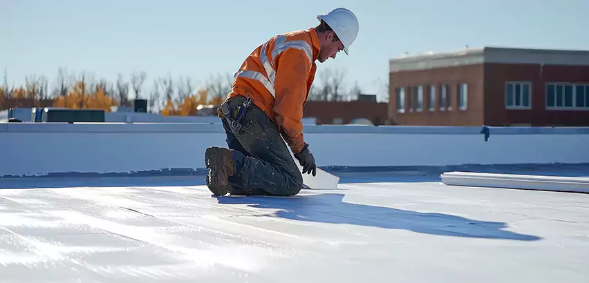Professional Flat Roofing Services in Aurora, IL
