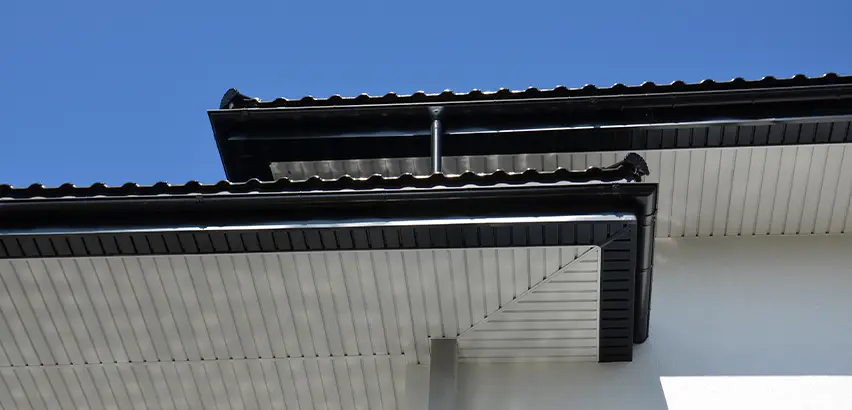 Box Eave Construction in Aurora